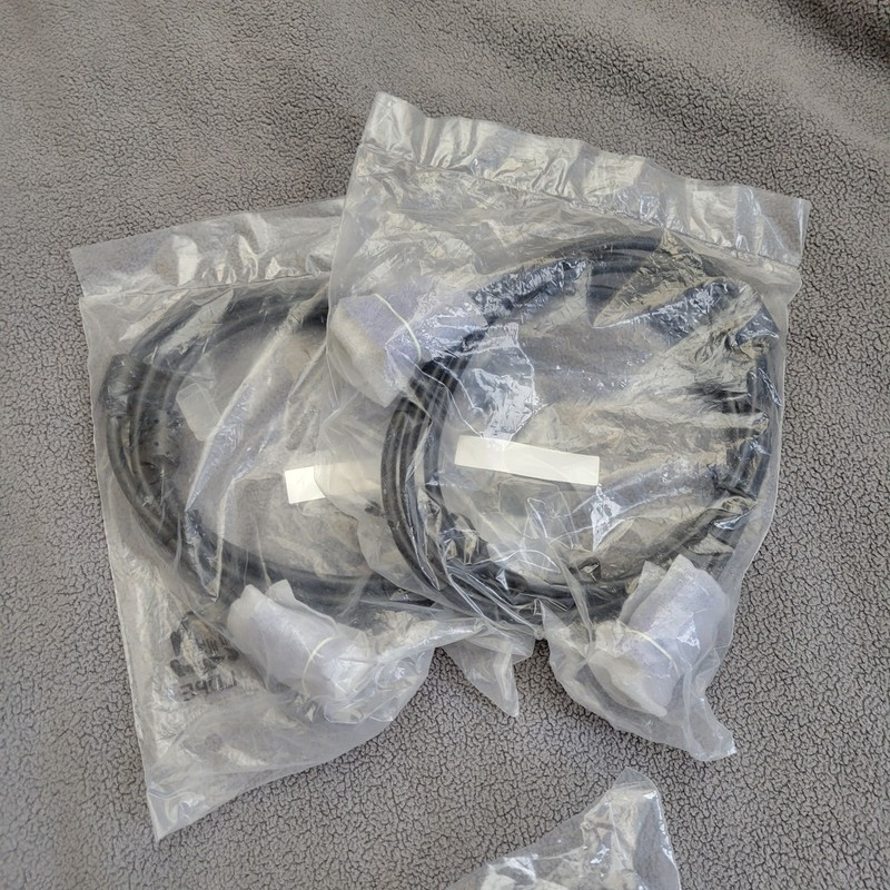 VGA DVI POWER ADAPTER Cables Circular Barrel DC Video Mixed 19PC Spares gallery