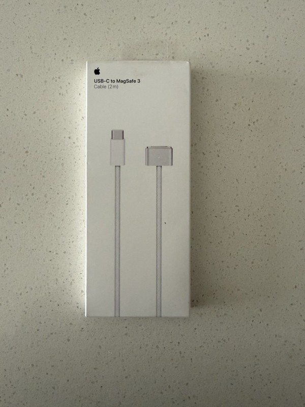 Apple USB-C to MagSafe 3 Charging Cable 2M