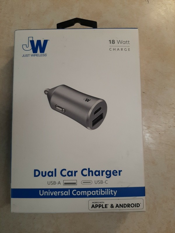 Just Wireless 3.4A Dual Port USB-A and USB-C Car Charger – Gray