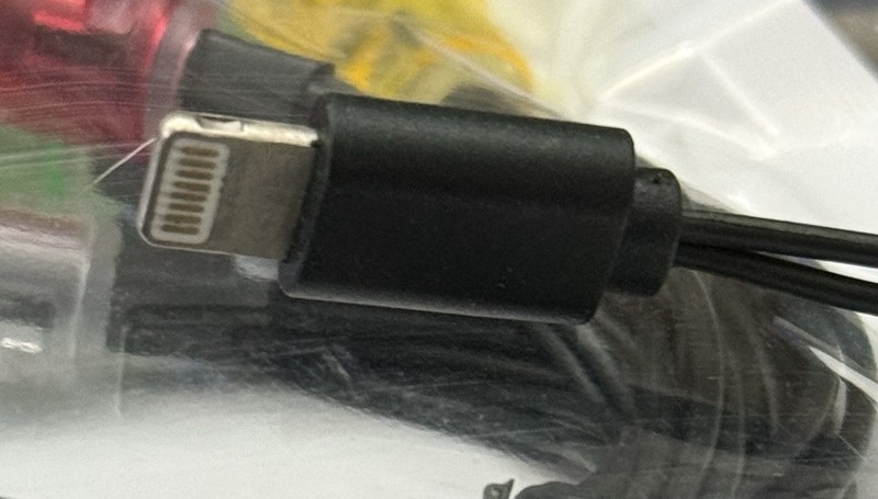 6 pack Christmas String Light iPhone Charger for models 14 and older. gallery