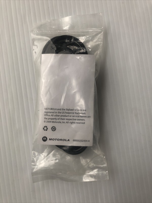 Motorola (SKN6377A) Charge & Sync Cable for Micro HDMI Devices - Black gallery