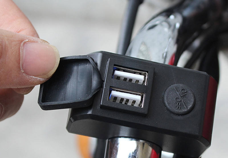 7/8″ Motorcycle 2-USB Port Handlebar Charger 12V To 5V 3A