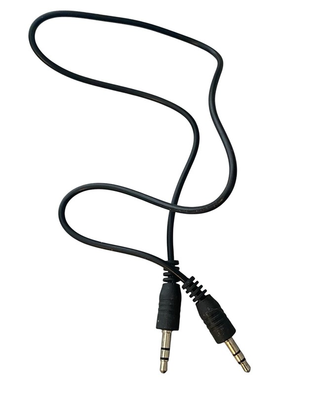 Mixed Lot-Electronic Cables, Chargers,Adapters, USB, AUX, Power Cord-Buds Bundle gallery