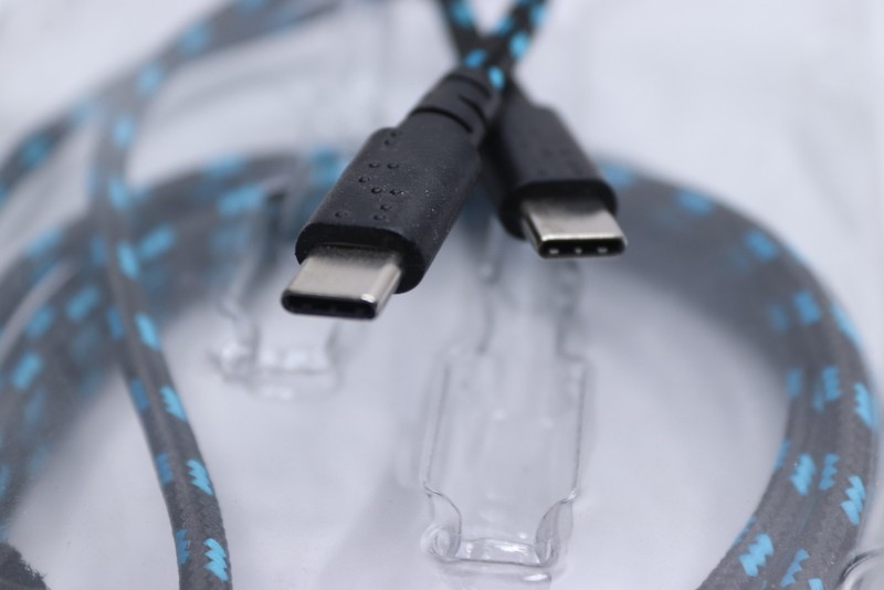 Tech and Go 6 ft. Braided Cable for USB-C to USB-C gallery