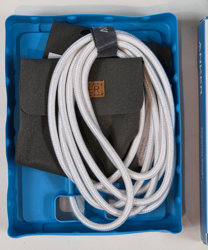Anker PowerLine Select + USB-C Cable with Light*ing Connector 6ft, Apple MFi Cer gallery