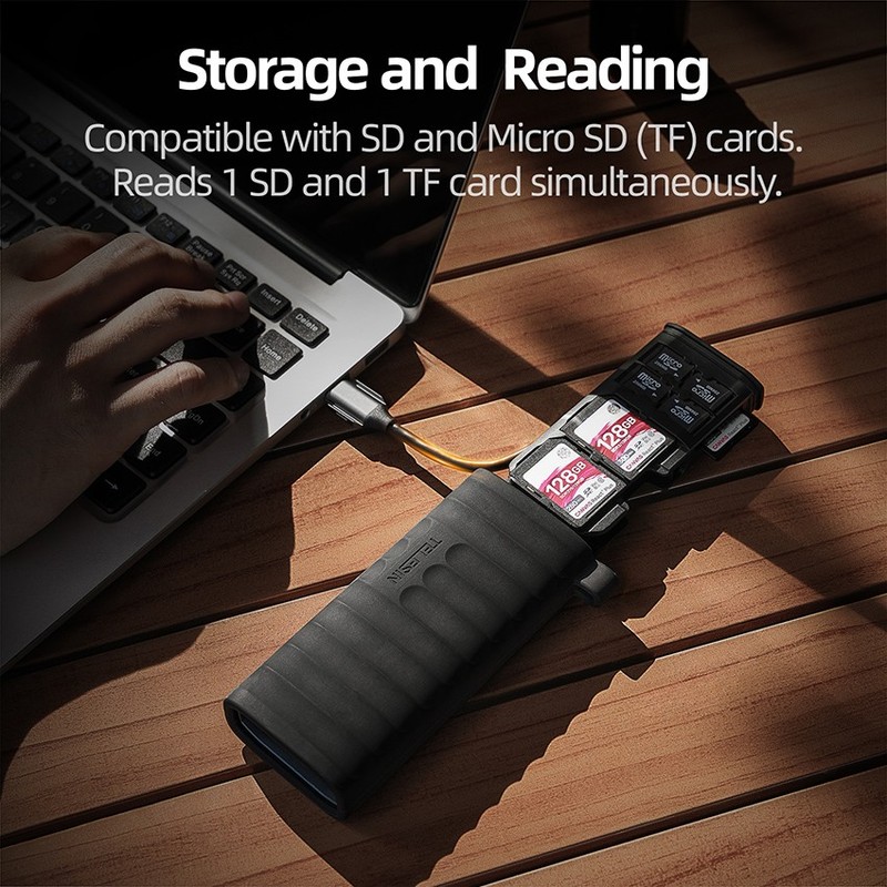Multifunctional Card Case Card Reader SD / TF Card Organizer Fast Transfer Speed gallery