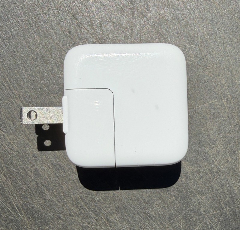 Apple Genuine OEM 12W USB Power Adapter Charger A1401 for iPhone iPad With Cord gallery