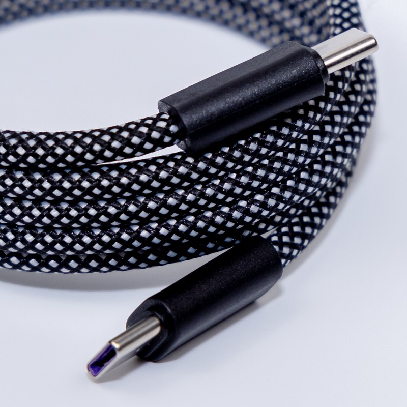 USB-C TO C Anti-tangle automatically shrink the charging data cable For iPhone15