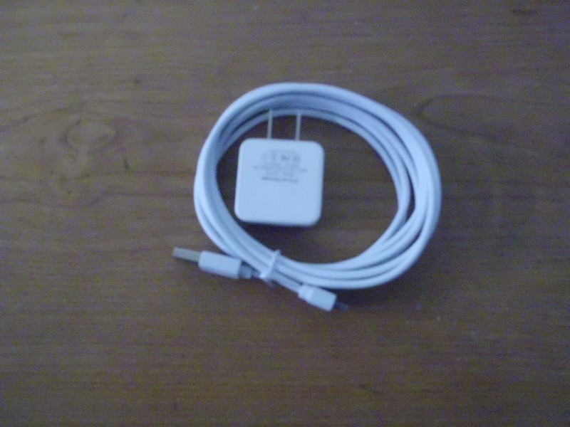 ESK (TM) Certified 6 Feet 30 Pin USB Charging Cable with 5W USB Power Adapter