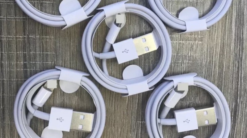 6ft/2 Meters USB Charger Cable For iPhone 13 12 11 XS X XR 8 7 6 5 SE gallery