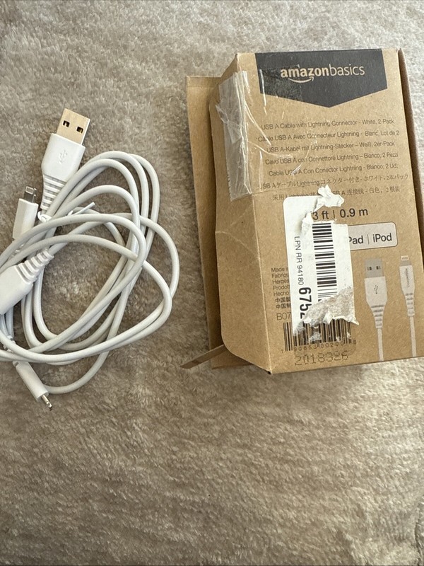 AmazonBasics Lightning to USB-A Cable - Apple MFi Certified - 3 Ft- WHITE gallery