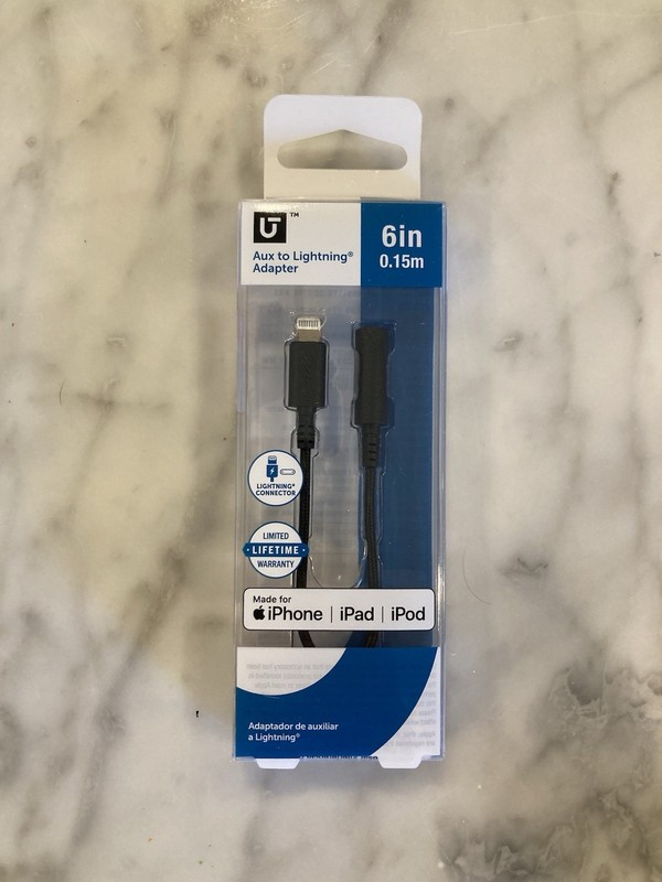Utilitech 6 inch Lightning to 3.5mm Aux Adapter Cable – MFi-Certified