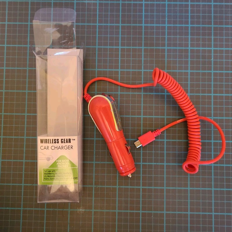 Wireless Gear Micro USB Car Charger For Use With Micro USB Devices Red gallery