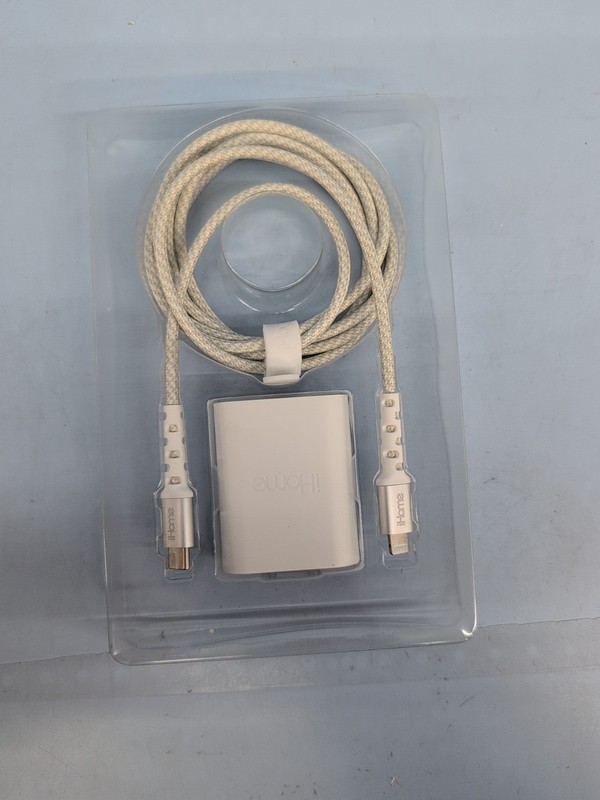 iHome Ultra Boost Wall Charger Fast Charging Cable USB C 6ft White gallery