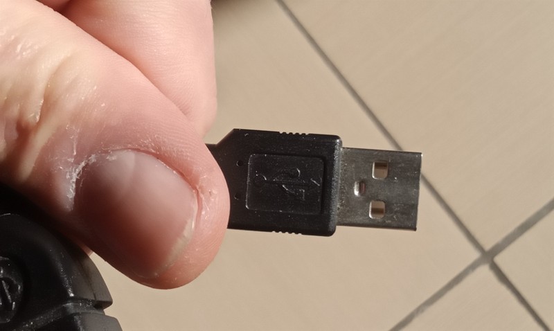 USB cables various type 2 pieces gallery