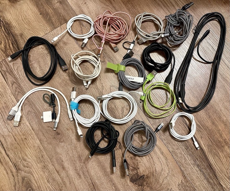 Lot 17 8-Pin Charging Cables for iPhone iPad & 30-pin to 8-Pin Adapter Bulk Lot