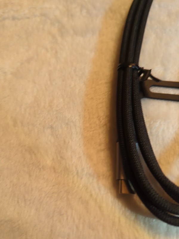 The INIU DI-D7CC SwooshCord 240W USB-C to USB-C Cable (2-Pack) Black Cords gallery