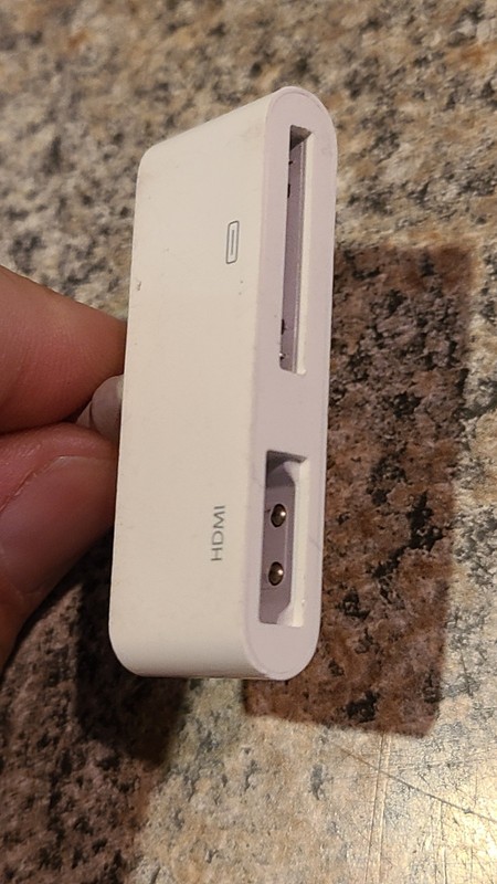 OEM Apple 30 Pin To Lightning Adapter A1468 Connector 30-PIN to HDMI A1388 (Y8) gallery