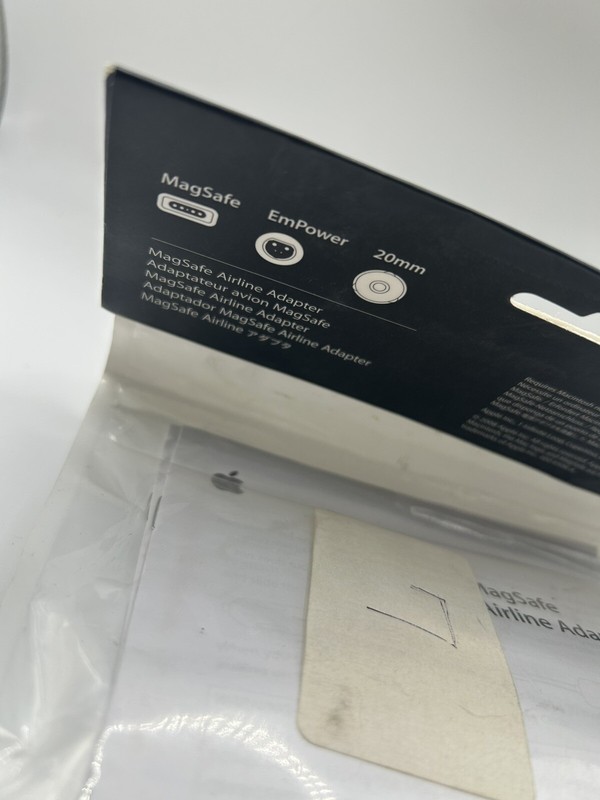 Apple MagSafe Airline Adapter: NEW Sealed gallery