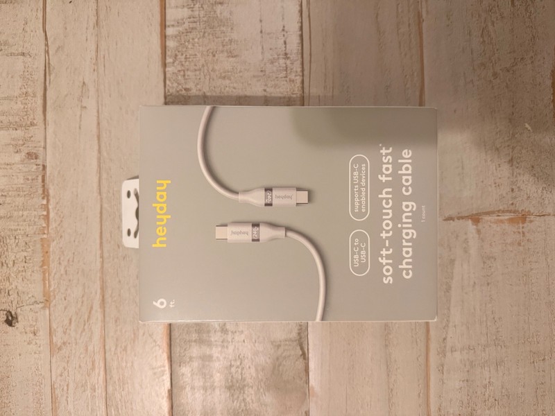 6′ USB-C to USB-C Fast Charging Silicone Cable – heyday White Clay