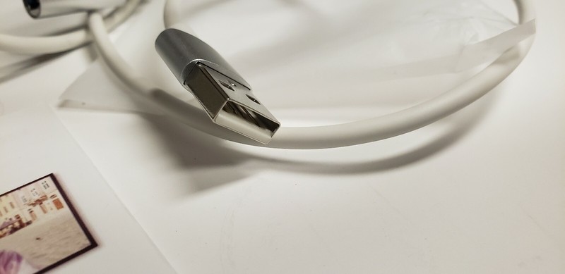 For most cell phone brands 4K HDMI Mirroring Cable Phone to TV HDTV Adapter gallery