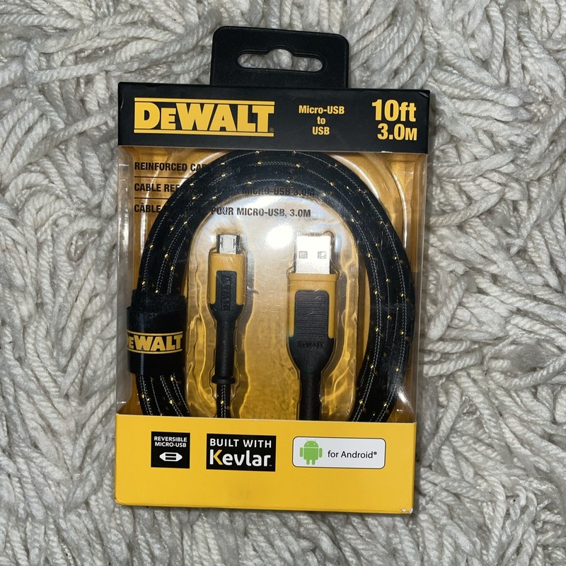 DeWalt Reinforced MFi-Certified Lightening USB Braided 10 Ft. Cable DXMA1311323