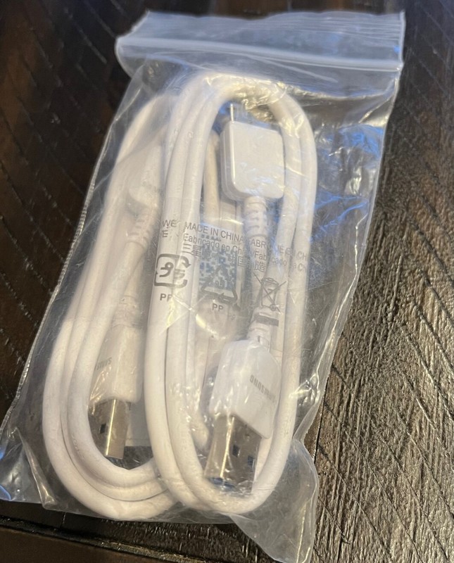 1 GENUINE Samsung Galaxy S5 Note3 USB 3.0 3ft Data Cable Charging Sync
