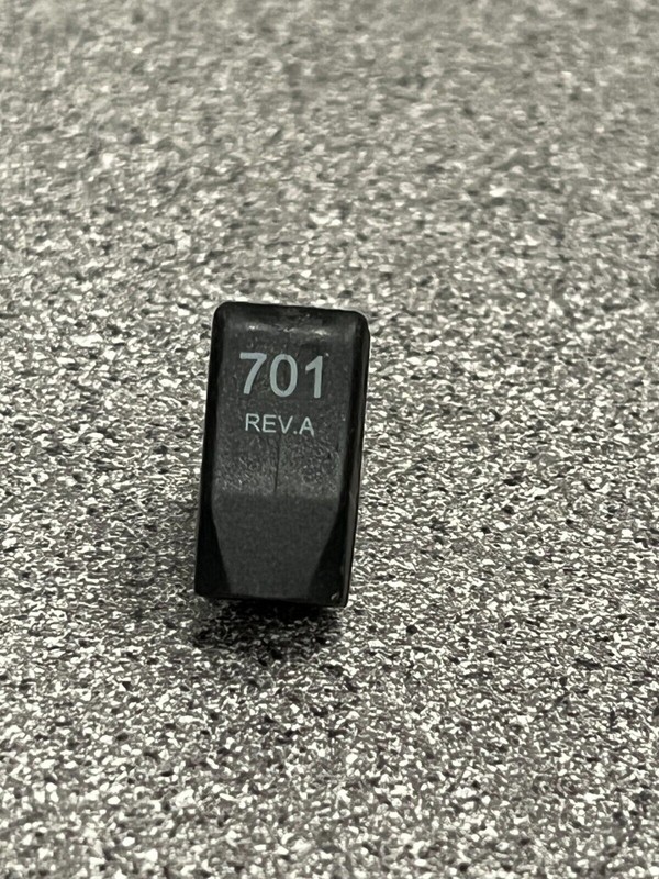 iGo Right Angle Adapter Tip #701 REV.A gallery