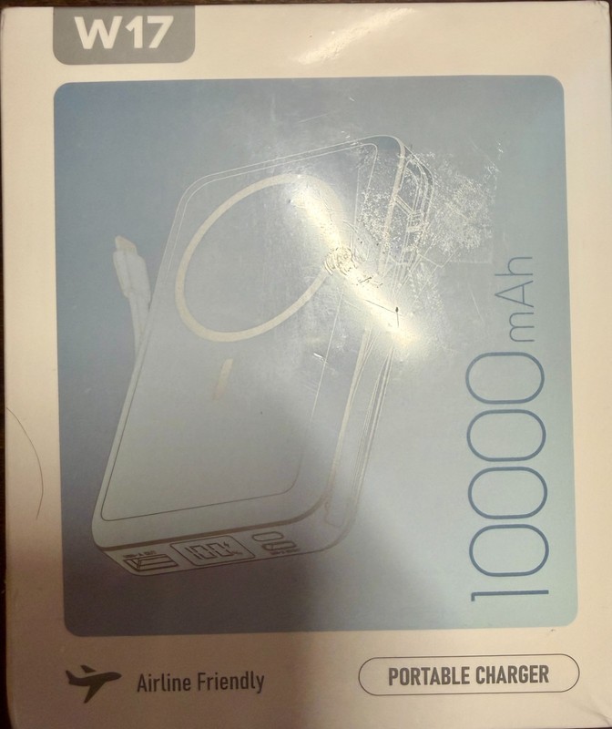 Portable Charger-10000 mAh 20W Fast Charging Magsafe Power Bank gallery