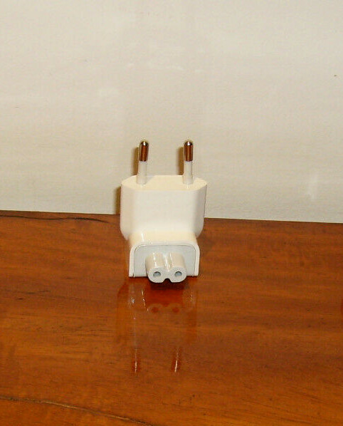 Volex AP3D – Power Adapter Wall Plug – iPhone Macbook iPad