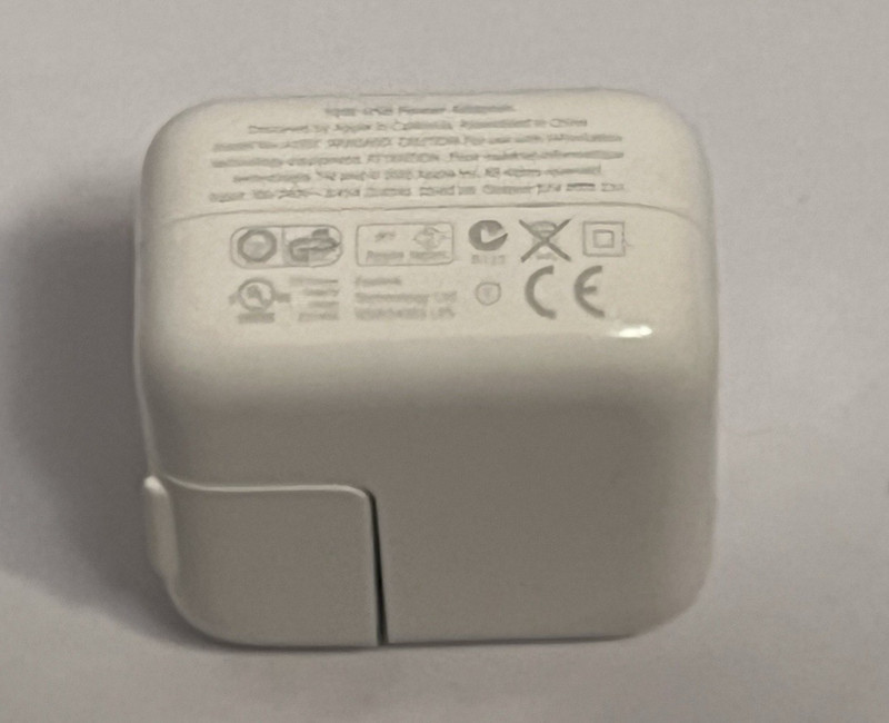 Apple 10W USB Power Adapter for iPhone iPad iPod A1357 W010A051 gallery