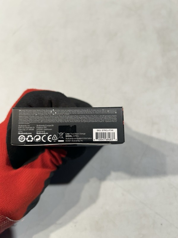 Skullcandy Line Round Charging Cable, USB-A to ightning True Black/Orange gallery