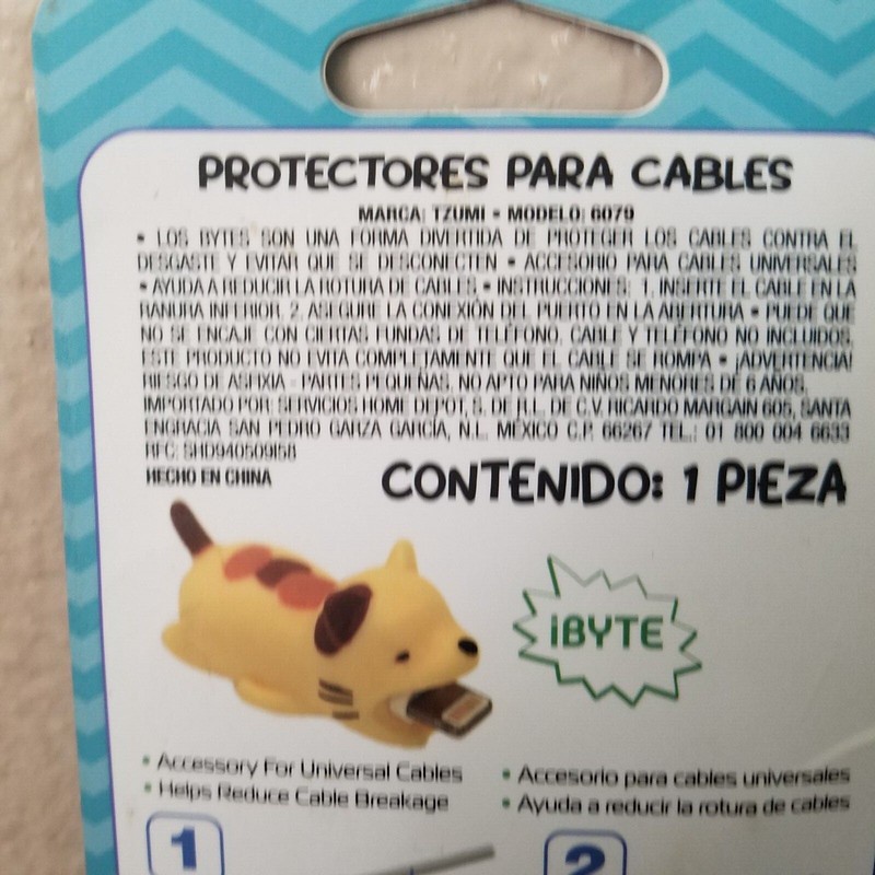 Tzumi Cord Bytes Cable Protectors From Wear Tear Whale and Clownfish X305 gallery