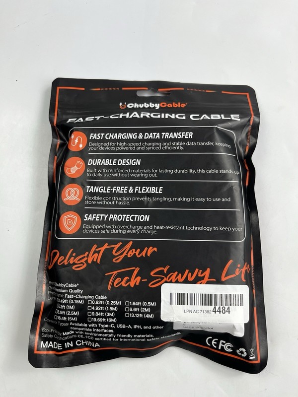 Chubby Cable Fast Charging Cable 240 W Max gallery