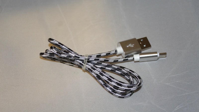 USC C Braided cable 1m (Black and silver)
