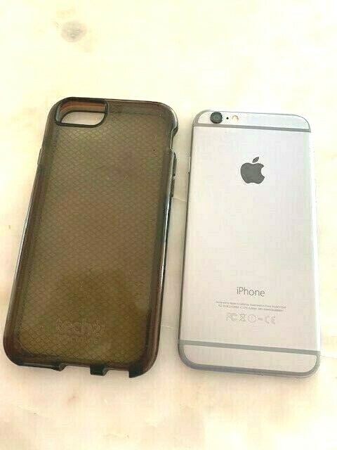 APPLE iPHONE 6 EXCEPTIONAL CONDITION, PROTECTIVE SLEEVE & CHARGER 16GB, SILVER