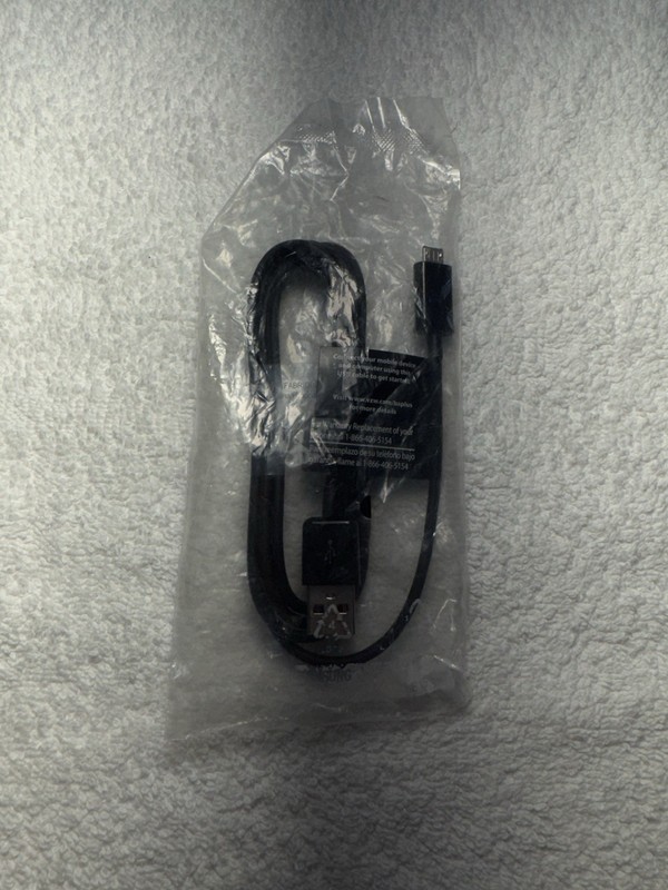 Samsung ECCIDU6BBE 5-Feet Micro USB Charging Data Cable Original OEM Black