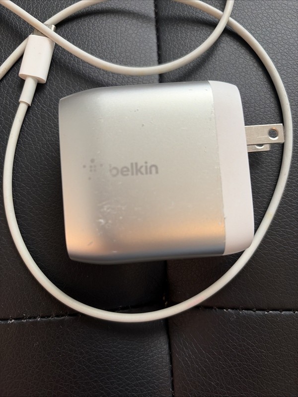 iPhone 12 Cords gallery