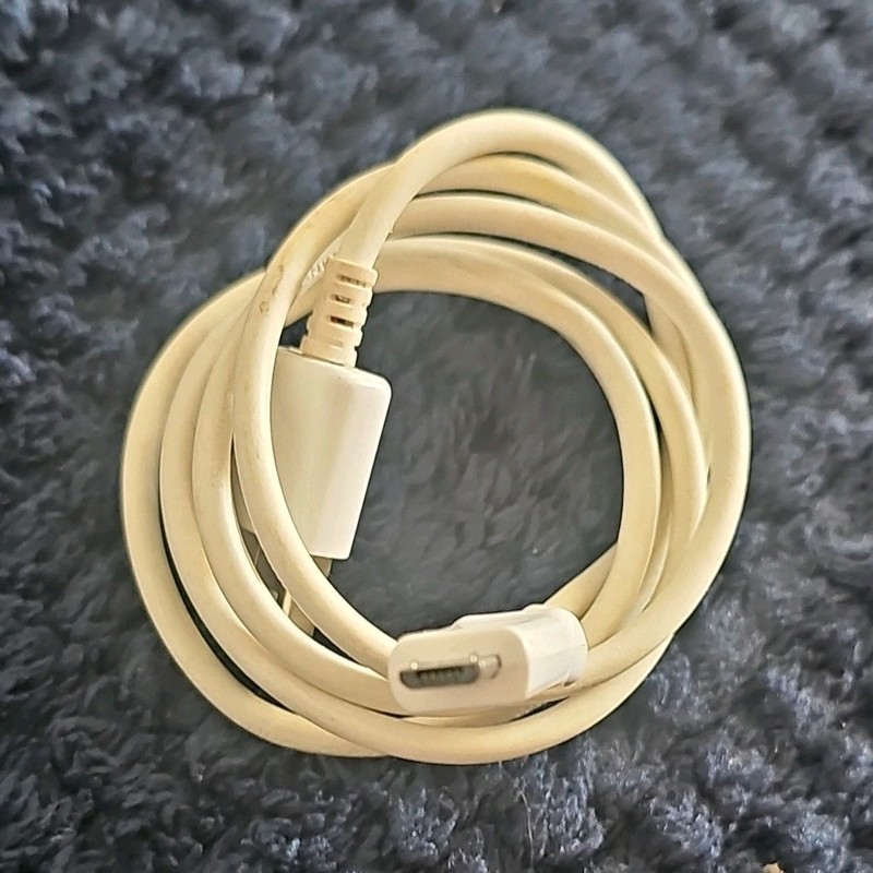 White Less than 10ft Micro-USB to USB Charging Cable Universal