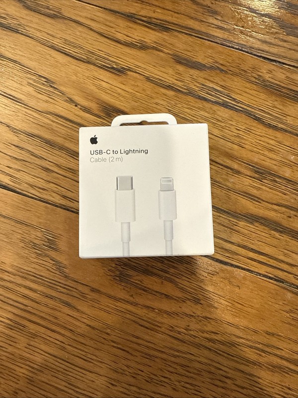 Apple MKQ42AM/A USB-C to Lightning Cable (2M) -White