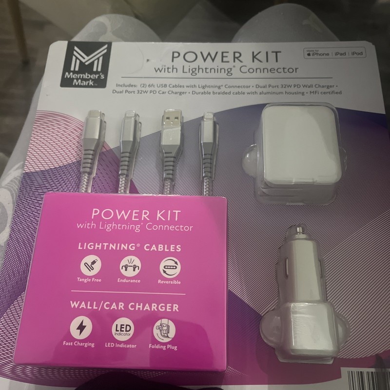 NEW Member’s Mark Power Kit with Lighting Connector Braided Cables iPhone iPad