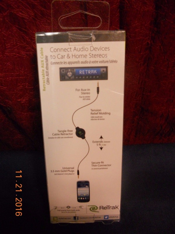 ReTrak Retractable AUX 3.5mm Audio Cable Black gallery