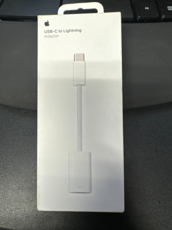 Genuine APPLE braided USB-C to Lightning Adapter cable A2868 MUQX3AM/A