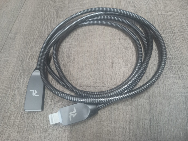 Braided Metal iPhone Lightning Fast Charger – Durable High-Speed MFI certified