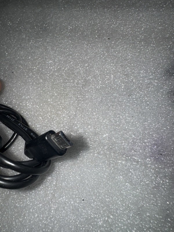 Lot of 3 USB-A to Micro USB Charging Data Cables 6ft Black gallery