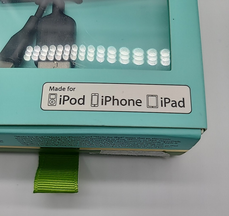 Kate Spade New York Portable MFI Certified Disguised Lightning Cable to USB gallery