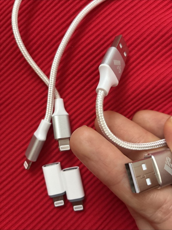 Set: 2 USB-C to Lightning Adapters & 2 USB-A to Lightning Cables For Apple gallery