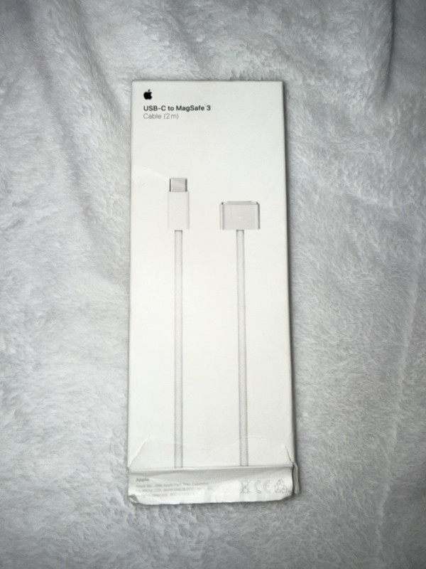 Apple USB-C to MagSafe 3 Cable (2m)