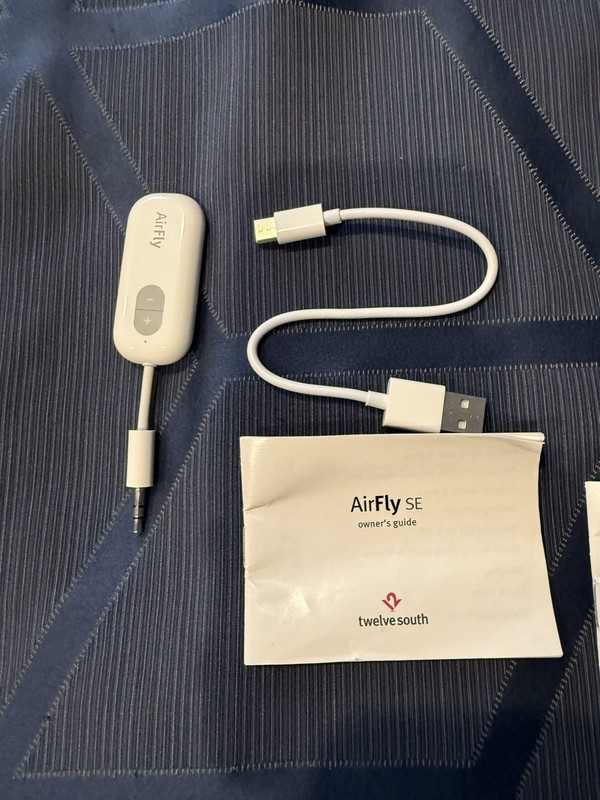 3 pairs of Twelve South AirFly Pro Portable Bluetooth Audio Used gallery
