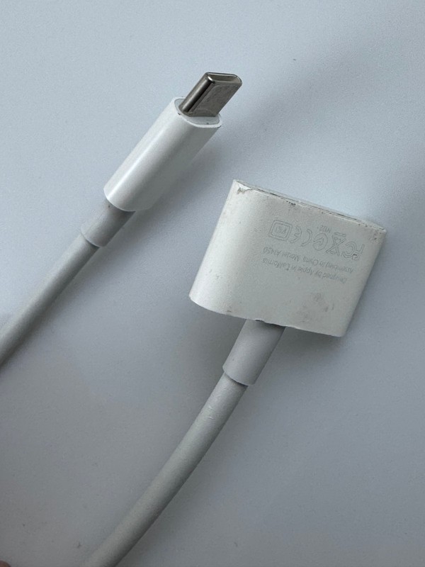 Original Apple Type C USB-C to 30Pin audio Adapter Cable for iPhone 15 16 17 PRO gallery